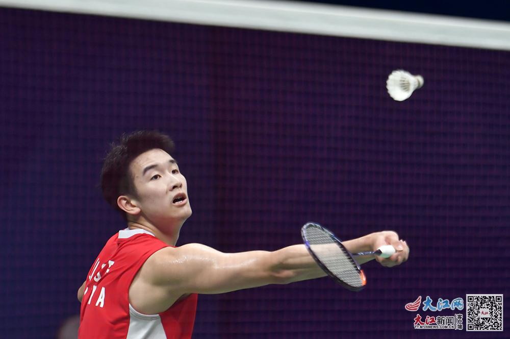 反而陷入了 反而陷入了