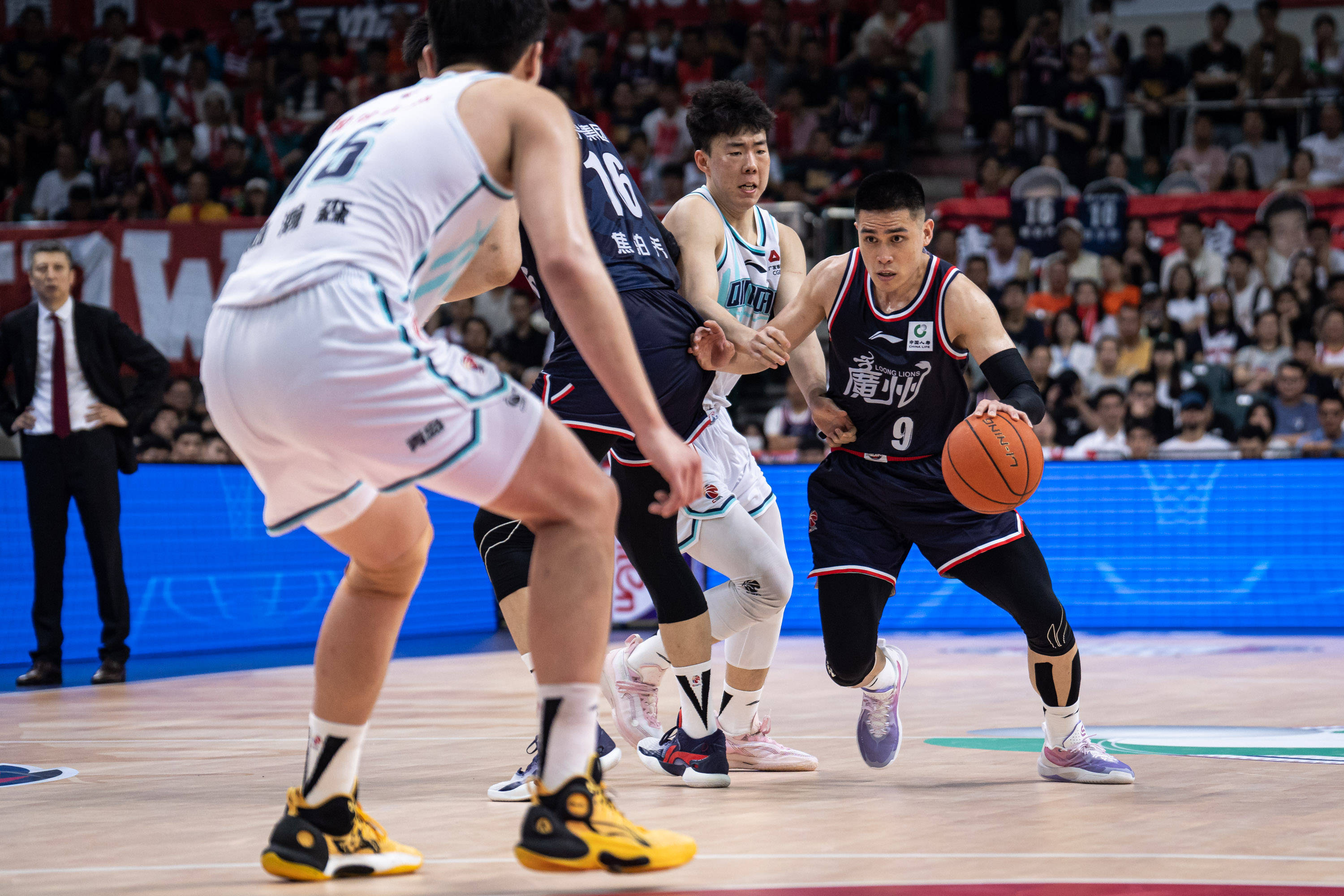 兼具的团队 兼具的团队