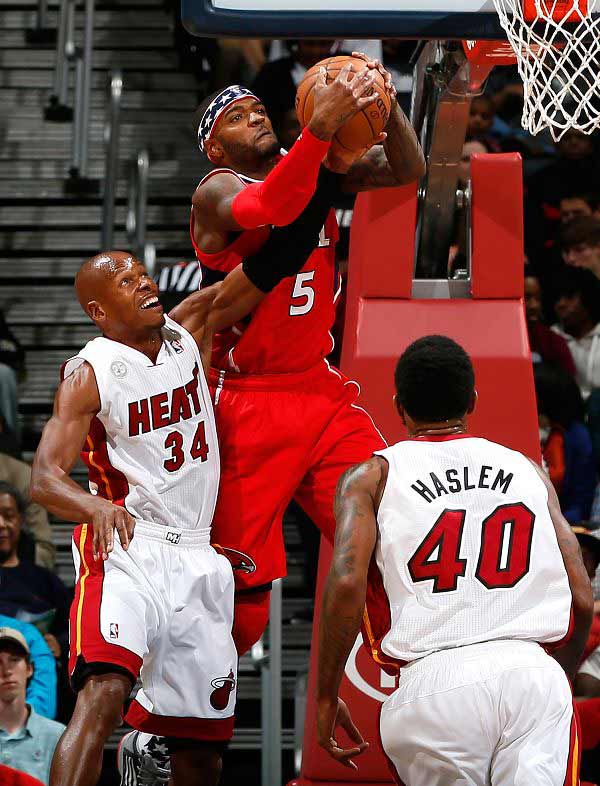 数次精彩扑 数次精彩扑