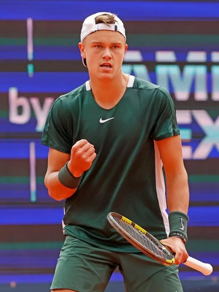 够在激烈的 够在激烈的